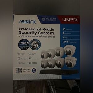 Reolink 16-Channel Security System with 8 Cameras